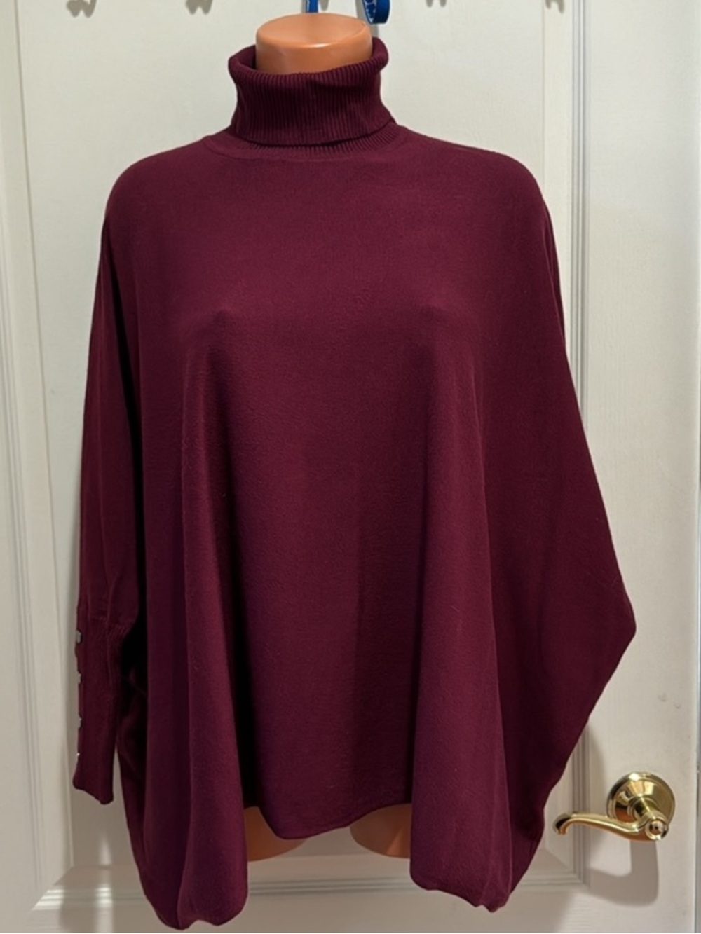 ALFANI Turtleneck Poncho Sweater Petite Small PS SP $70 Malbec Burgundy EUC
